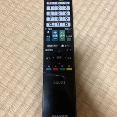 SHARP 32インチ液晶テレビの画像