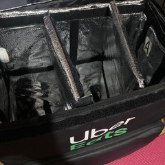 UberEATS バッグの画像