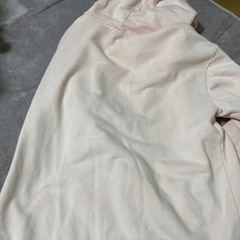 ゲス　パーカー　レディースサイズMの画像
