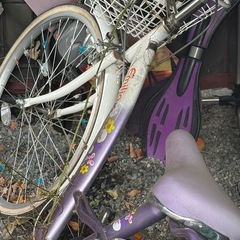 子供の自転車の画像