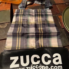 エコバッグ プリント柄　ZUCCA かわいいです　コンパクトの画像