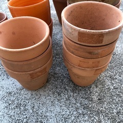 植木鉢　23個　小さめ　まとめ売りの画像