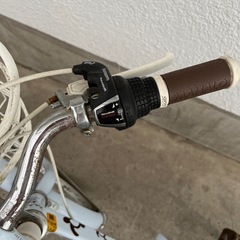 ギア付き　自転車　小学中学年の画像