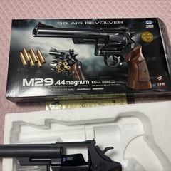 カスタム　エアガン　東京マルイ　M29 44 マグナム　magnum リボルバー　エアコッキング　よく飛ぶ　塗装　金属粒子　うっウッド　　の画像