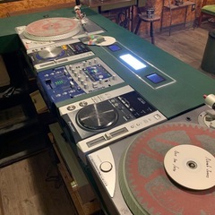 値下げ、分解済み　DJブース　グリーン　ブラウン　レトロ　おしゃれの画像