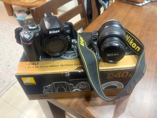 【美品】　Nikon D40 デジタル一眼レフカメラ