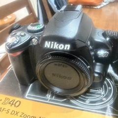 【美品】　Nikon D40 デジタル一眼レフカメラの画像
