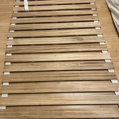 シングルベッド すのこ 折りたたみ 【すのこ厚25㎜！通気性 のリブ加工】 ロール式 コンパクト すのこベッド 滑り止め付き シングルベッド すのこの画像