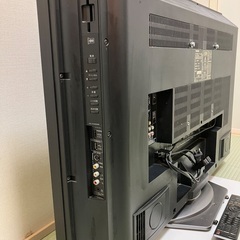 TOSHIBA 東芝　37インチ　液晶テレビ　の画像