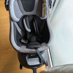 【combi】チャイルドシート　ISOFIX　新生児〜24ヶ月　の画像