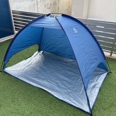 公園などで使うテントの画像
