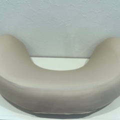 ergobaby ブルー 授乳クッション U字型の画像