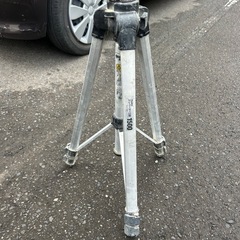 エレベーター三脚 1500
の画像