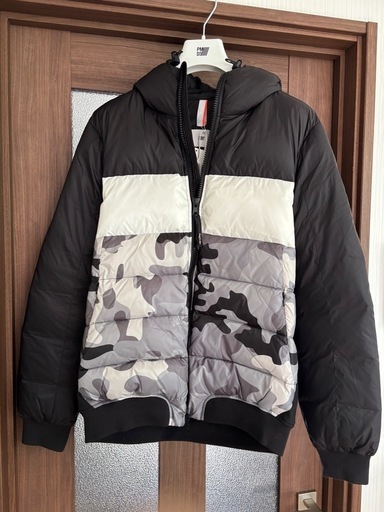 新品　未使用　メンズ　ダウンジャケット　Lサイズ