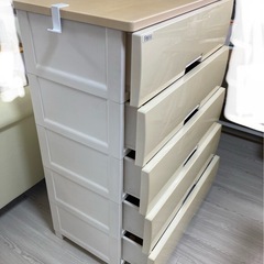 fitsの5段チェストの画像