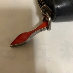 ルブタン長財布価格交渉ありの画像