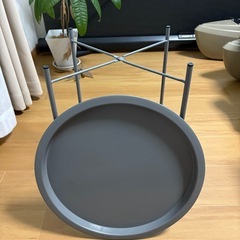 サイドテーブルの画像