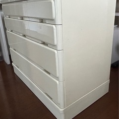 収納箪笥の画像