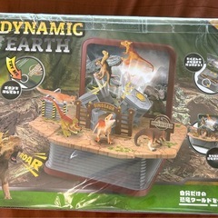 新品　恐竜　ジオラマの画像
