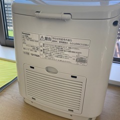 パナソニック 布団乾燥機 ふとん乾燥機 靴乾燥機 ダニ退治の画像