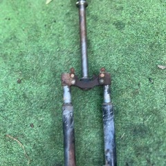 af27フロントフォーク&アクスルシャフト