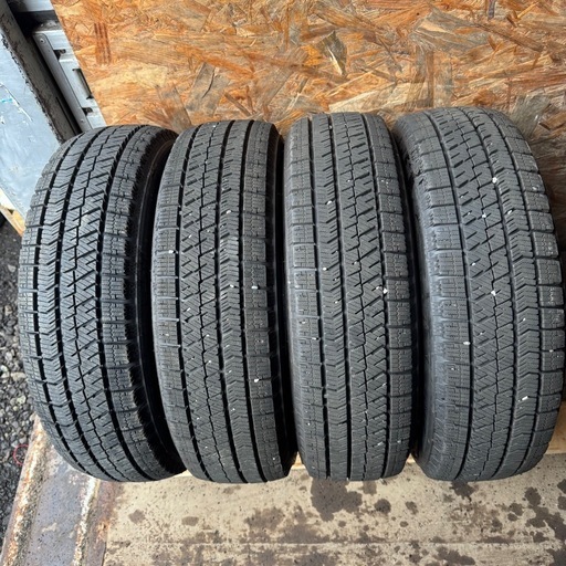 バリ山　BRIDGESTONE ブリヂストン　ブリジストン　VRX2 155/65R14 スタッドレス　タイヤ　2019年〜2021年製　14インチ