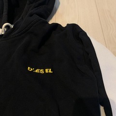DIESEL フード付きパーカー 黒/白の画像
