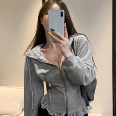 パーカー グレー 新品  の画像