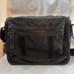 PORTERショルダーバックの画像