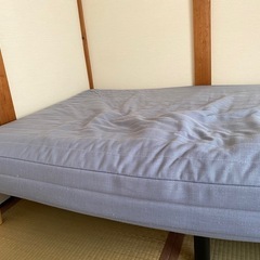 セミダブルベットの画像
