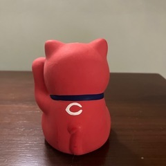 カープ　置物の画像