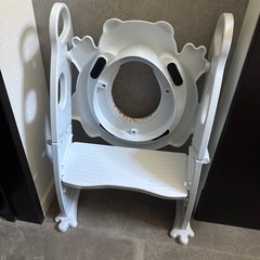 リトルプリンセス　カエルのふかふかステップ式トイレトレーナーの画像
