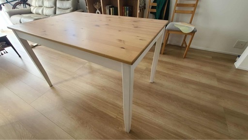 IKEAダイニングテーブル (価格交渉可能)