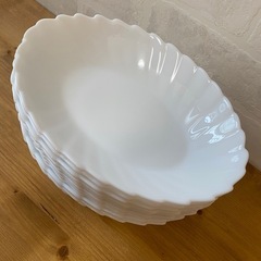ヤマザキ　楕円　カレー器の画像