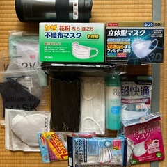 雑貨（制汗剤、マスク、文庫本、収納ボックス）の画像