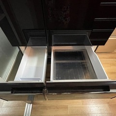 【引取限定】【動作OK・大容量冷蔵庫】 SHARP シャープ プラズマクラスター SJ-GF60Y-R 601L グラデーションレッド フレンチドア 6ドア の画像