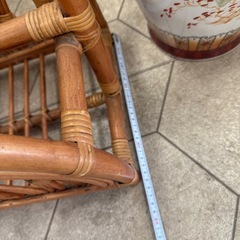 木製の置物　植物シェルフの画像