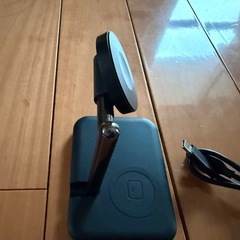 ※お話し中
※【中古】Apple Watch充電スタンド 2in1の画像