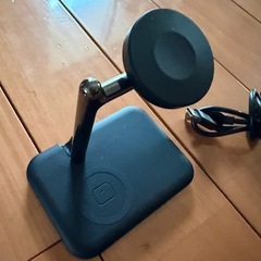 ※お話し中
※【中古】Apple Watch充電スタンド 2in1の画像
