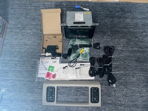 HA36S アルトワークス 2000mmワイドナビ 取付セット トヨタ純正ナビ NHZT-W58G フイルムアンテナ付き