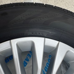 タイヤ　225/65r17 アルファード、ヴェルファイアの画像