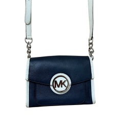 MICHAELKORS ロゴ入　フラップ　ショルダーバッグ　チェーンの画像