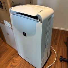 SHARP　除湿機　SHARP｜シャープ  CM-L100-W の画像
