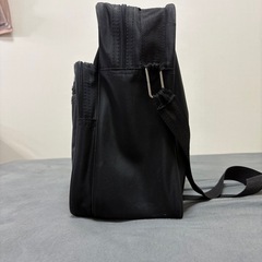 再値下げ　ビンテージ　ブラック横型バッグ 収納力抜群の画像
