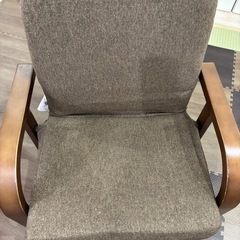 高座椅子の画像