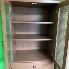 食器棚の画像
