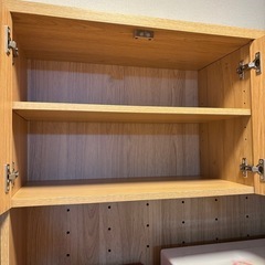 食器棚、キッチン収納の画像
