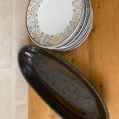 取り皿×10枚・楕円深皿×1枚の画像