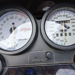 Kawasaki  zx-10 実働　レストアベースの画像