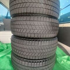 スタッドレス　ブリザックVRX3 の画像